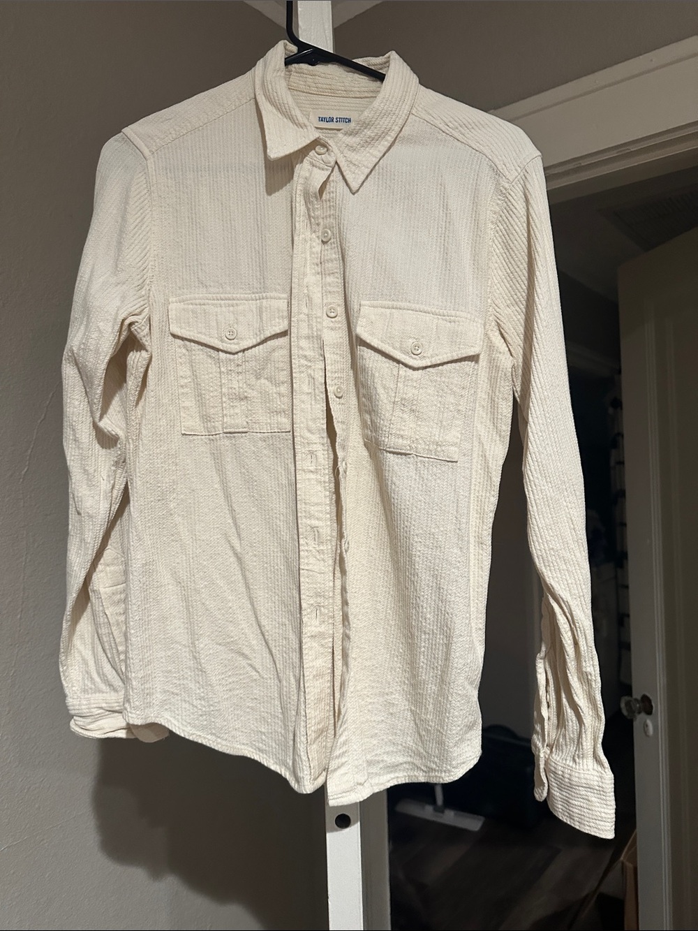 Taylor Stitch Cream Button-Down Long Sleeve Shirt